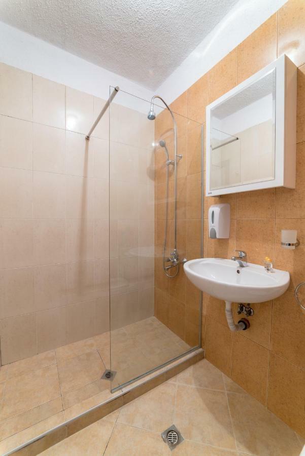 Comfort.Chic.Charming Apt With Terrace Near Ndk Sofía Exterior foto